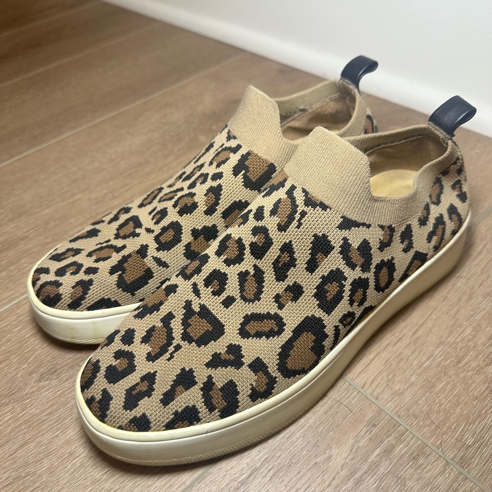 Steve Madden Leopard Print Sneakers Size 8.5 Womens